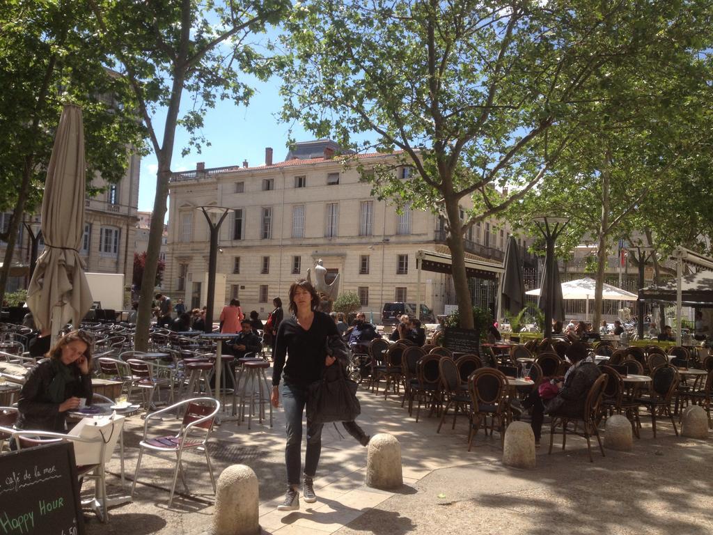 La Suite Du Jeune Homme Montpellier Exterior foto