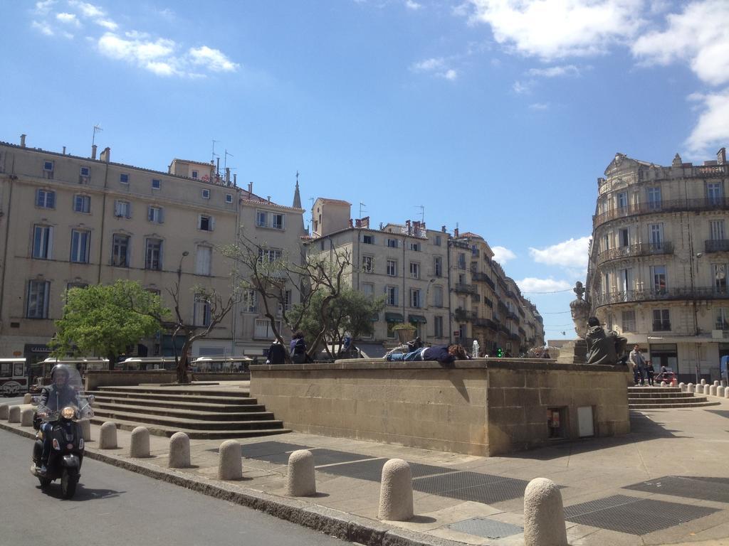 La Suite Du Jeune Homme Montpellier Exterior foto